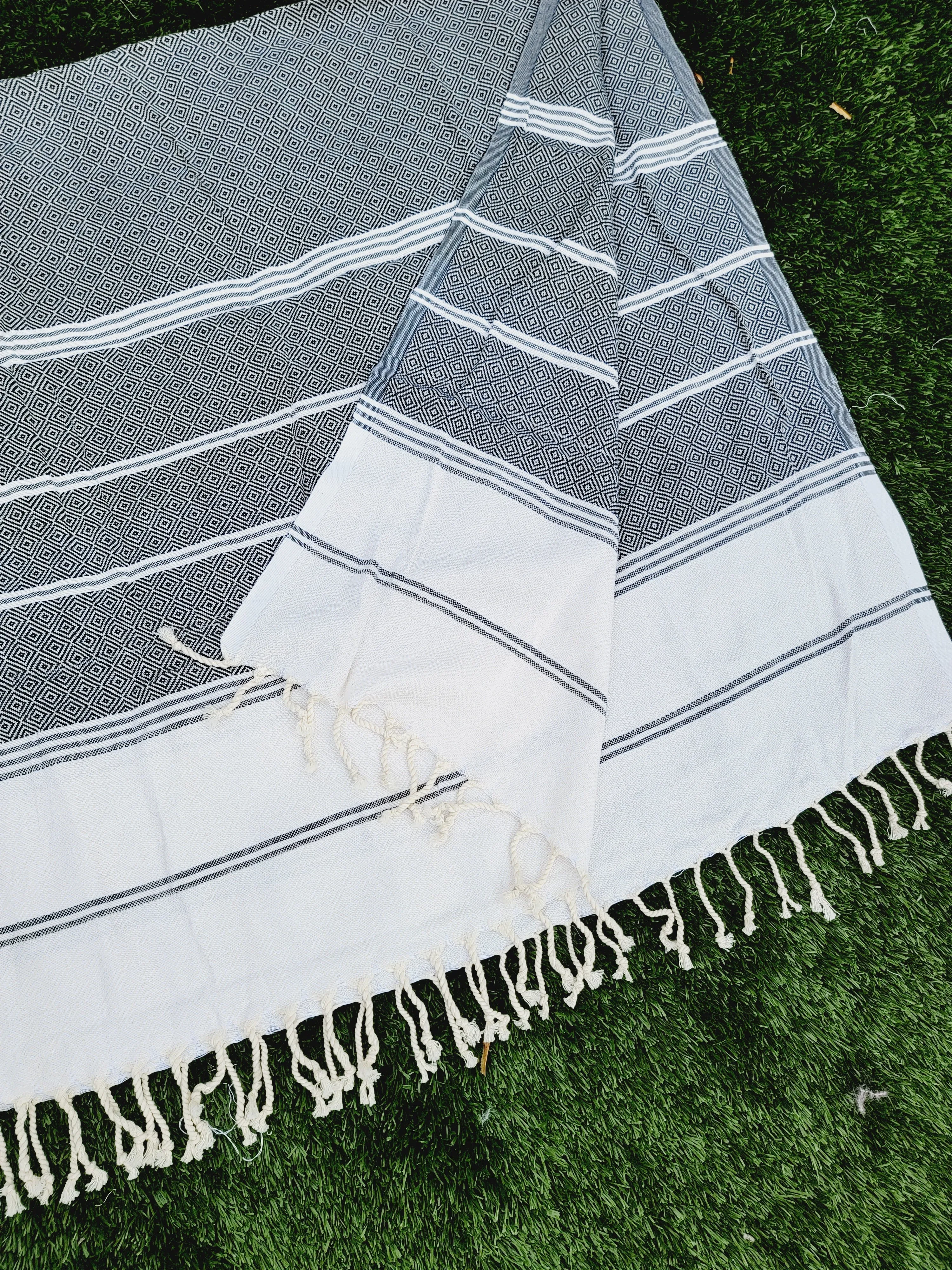 Bath / Beach Turkish Towels-Easy Carry Quick Dry Thin Towel-Black by EBRU Home